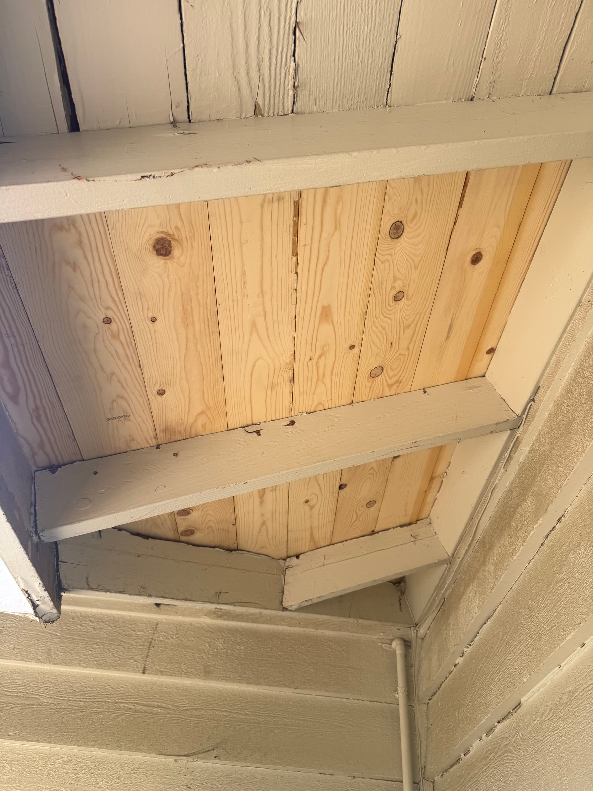 Gallery photos for 60-Square Tile to Shingle Conversion With Heavy Wood Repair: Image #5
