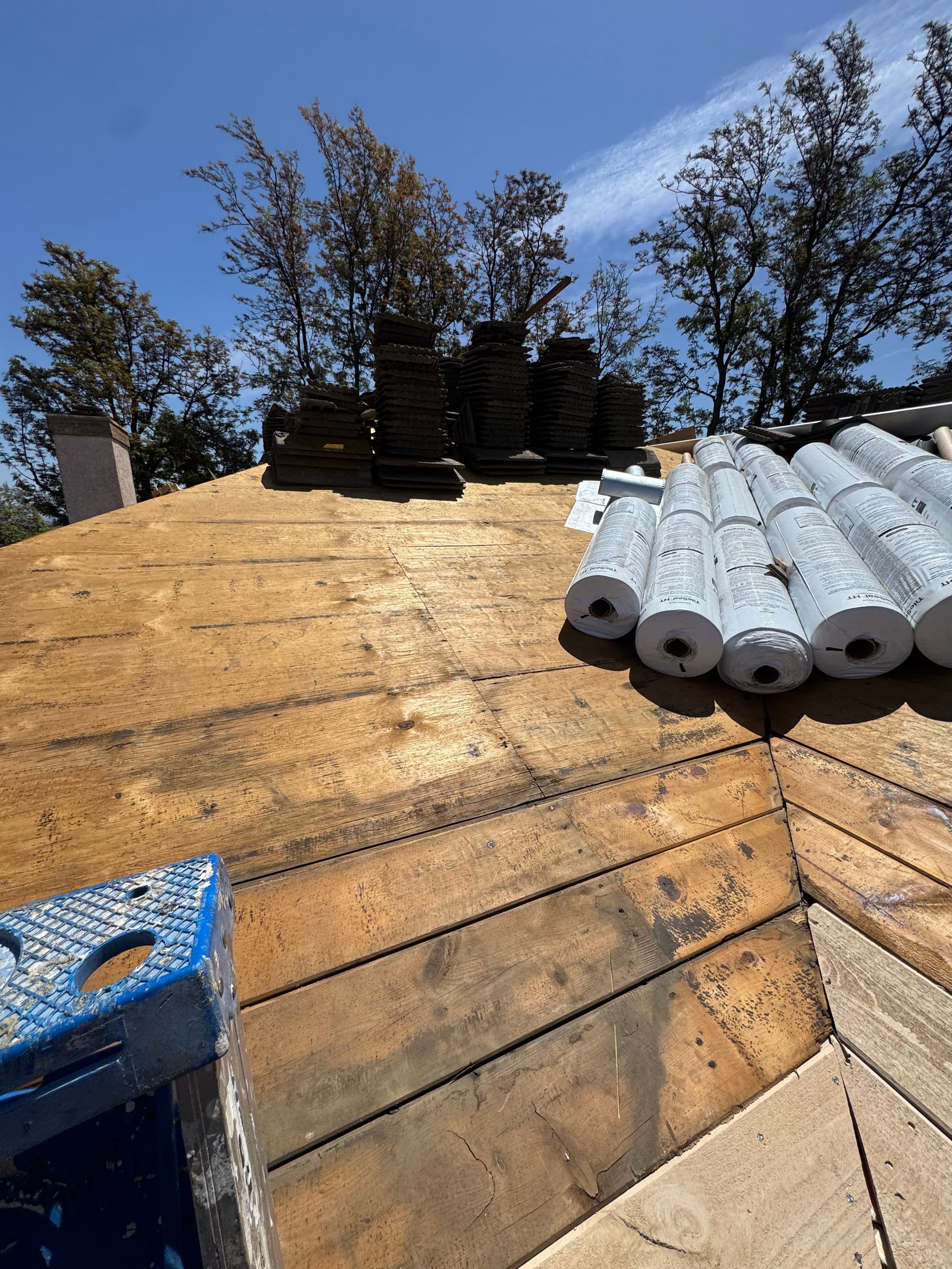 Gallery photos for Tile Reset in Chino Hills and Full Reroof in Pomona: Image #1
