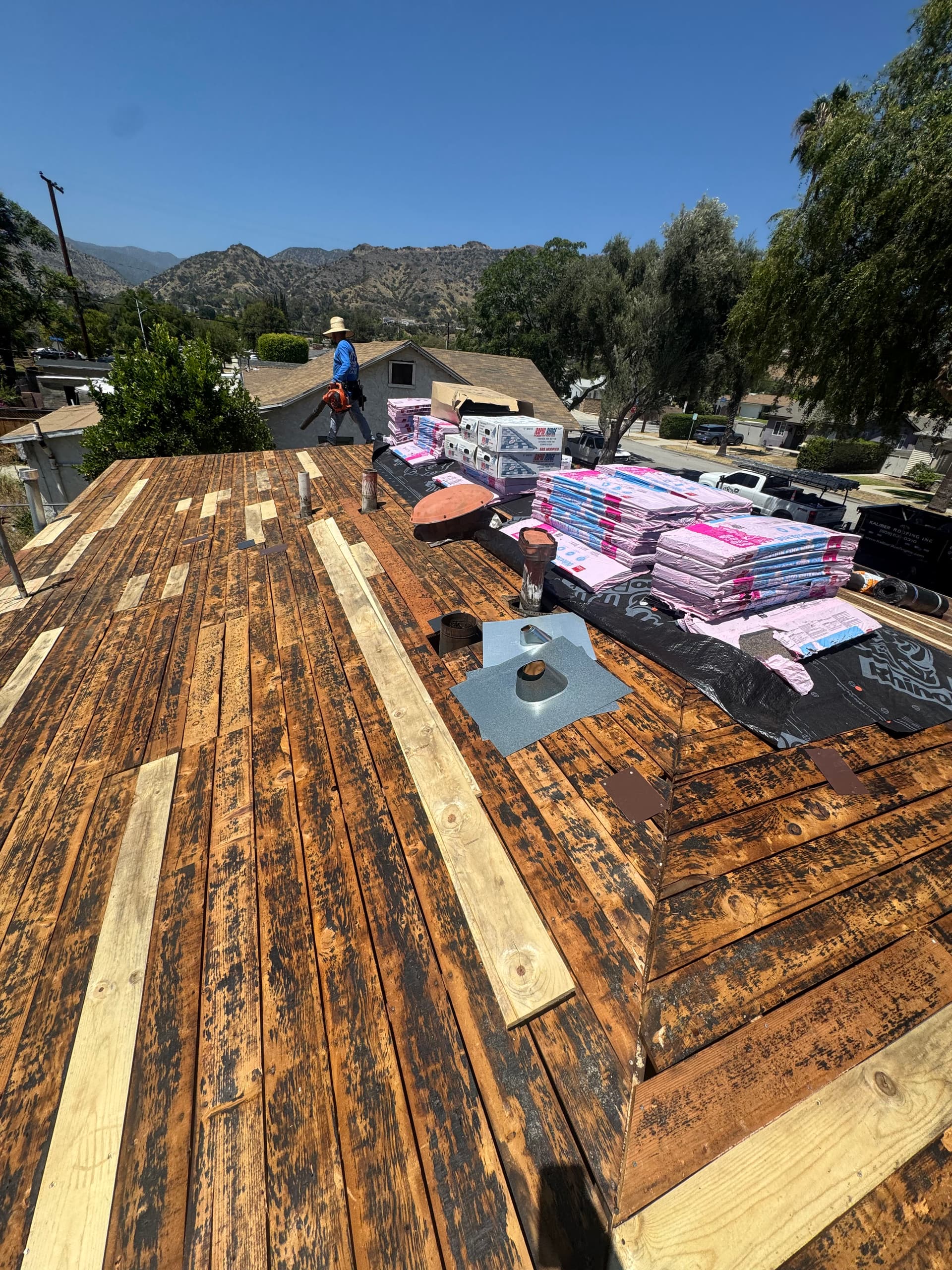 Gallery photos for 3rd Home on the Same Street Gets a New Roof in Azusa: Image #1