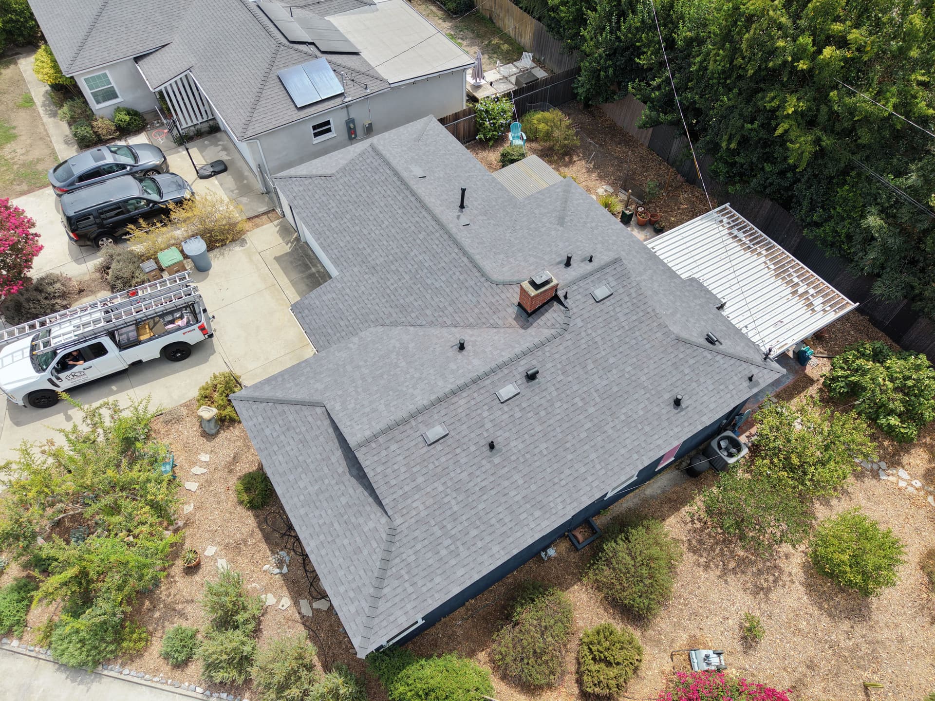 Gallery photos for Full Tear-Off and Shingle Replacement in Claremont: Image #3