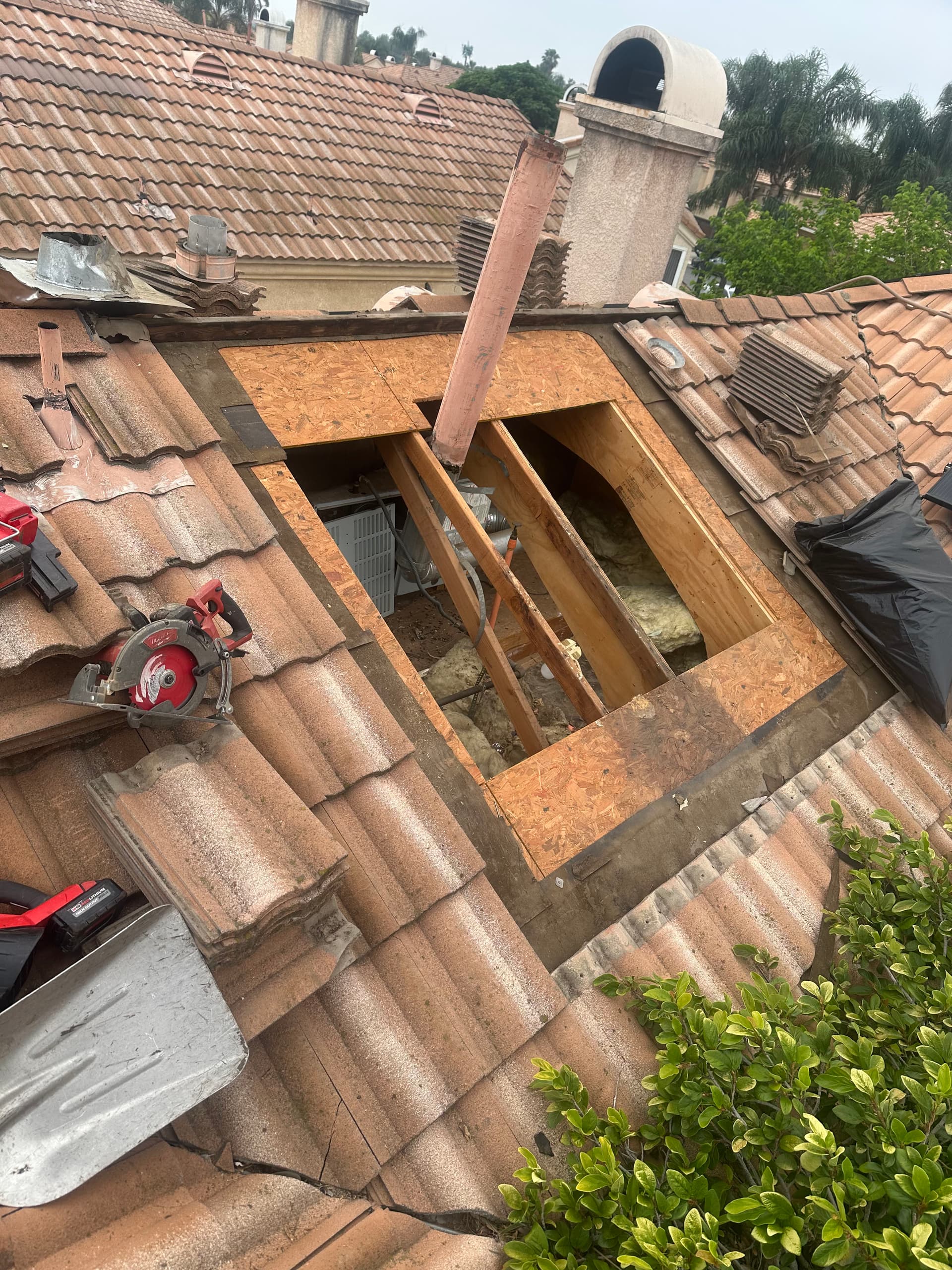 Gallery photos for Cracked Roof Tile Repair Gone Deep - Here's What We Found: Image #1